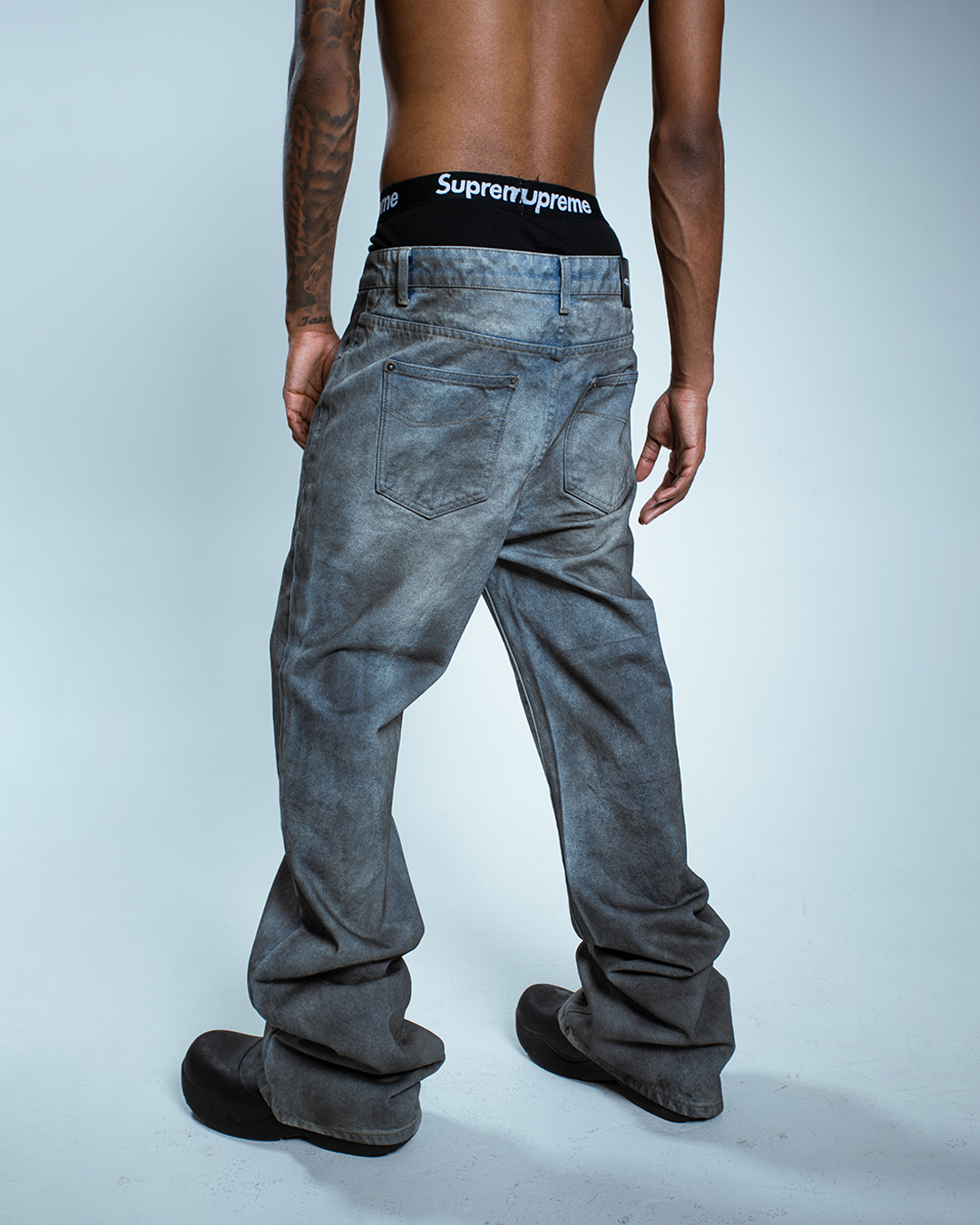 MUD WASH DENIM